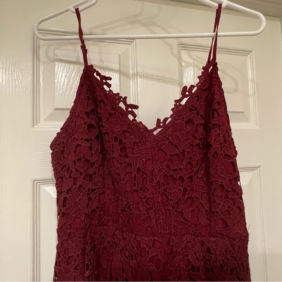 Astr the label maroon lace dress - Picture 3 of 5